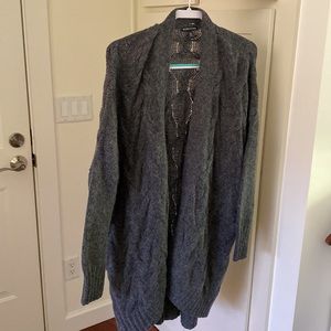 Eileen Fisher Grey chunky, wide cable knit sweater, open open front. Size M.